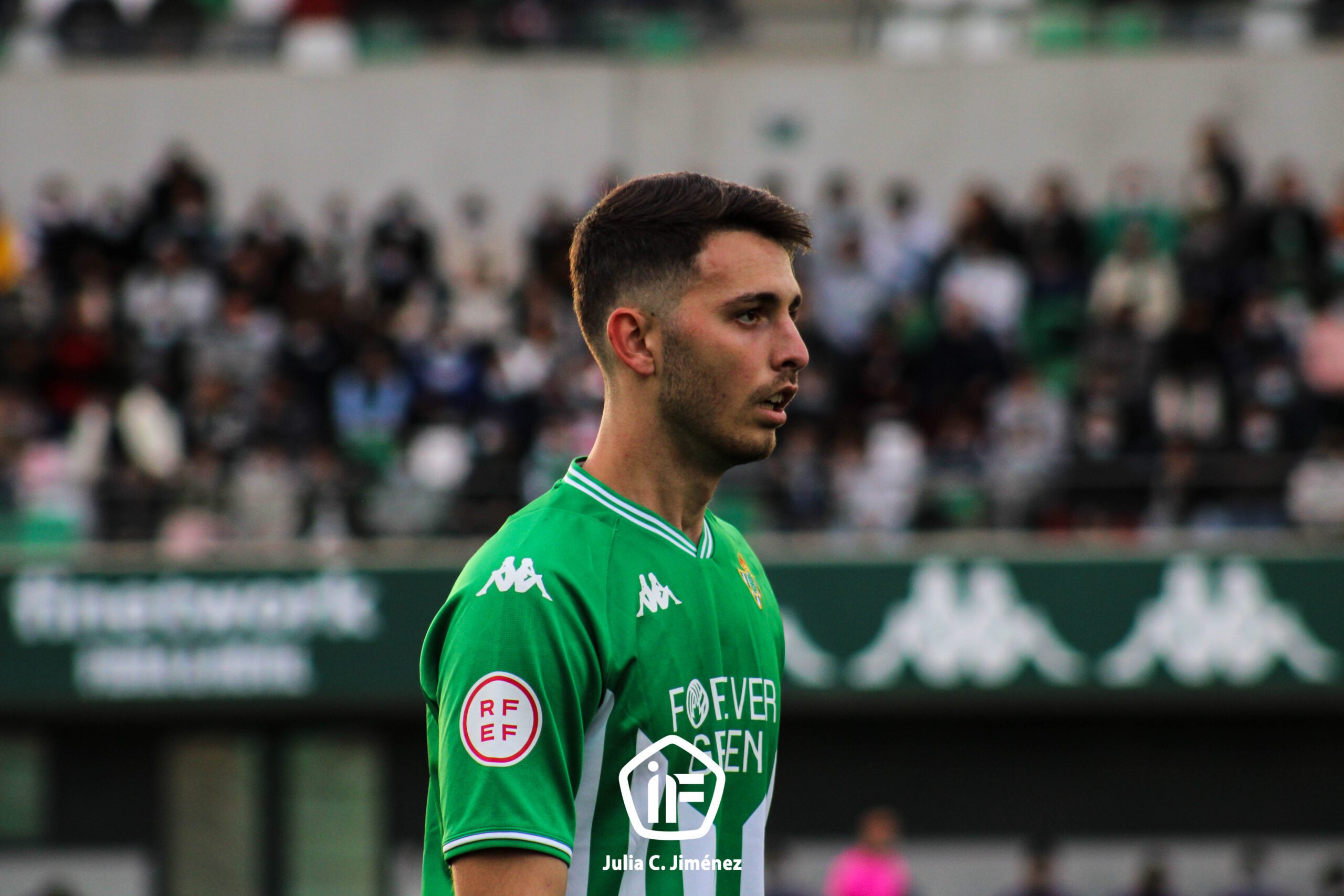 Raúl García continúa con su idilio con el gol en Miranda del Ebro