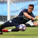 Bravo entrenando con el City