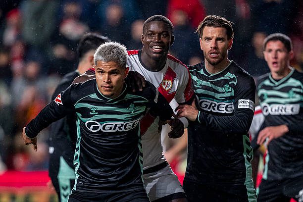 Ya hay árbitro asignado para el Real Betis – Rayo Vallecano